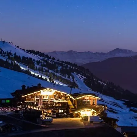 Aparthotel 3 Etoiles -restaurant Le Pilatus 3*