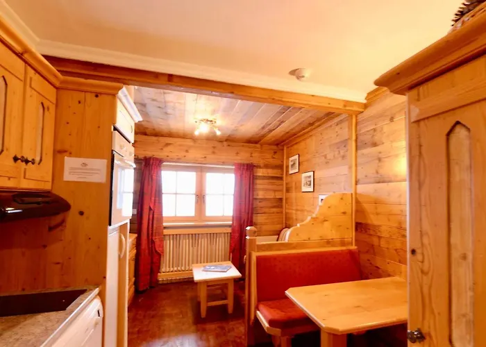 Appart hôtel 3 Etoiles -restaurant Le Pilatus 3*